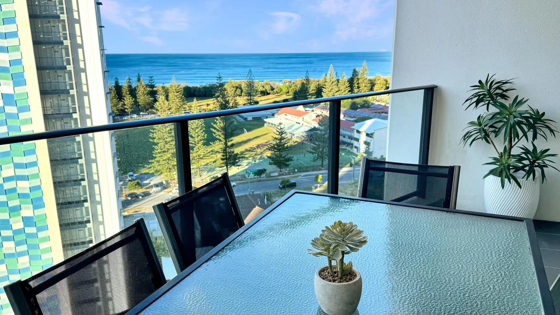 Sierra Grand 15Th Floor Ocean Views Parking location